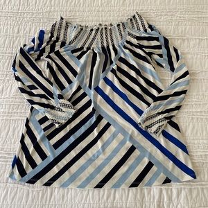 Calvin Klein top - perfect condition; Size Small